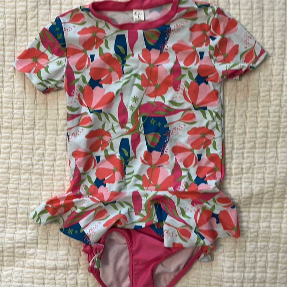 EUC ruffle butts swim suit top & matching bottom